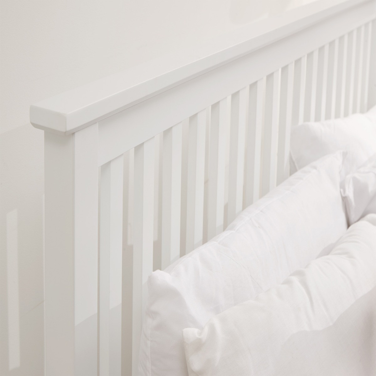 Como Wooden Ottoman Storage Bed, 5ft King - White>