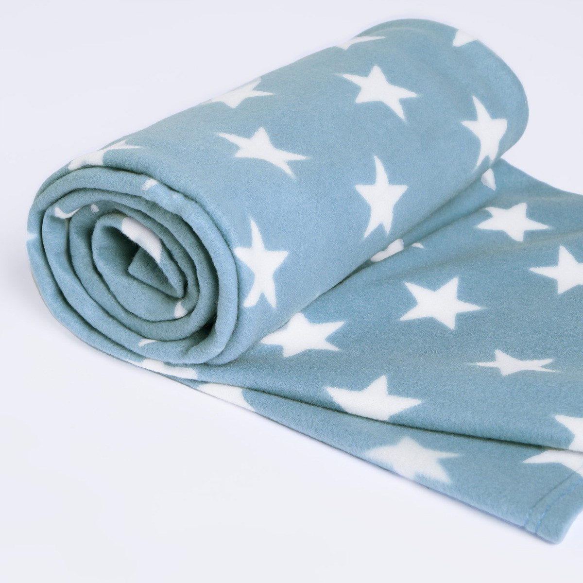 Dreamscene Star Print Fleece Throw - Baby Blue>