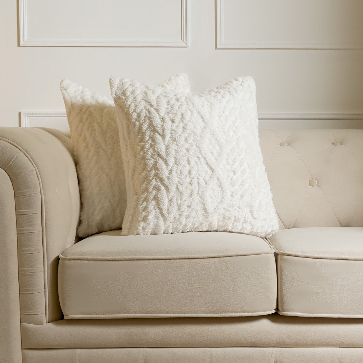 OHS 4 Pack Cable Knit Cushion Covers with Cushion - Cream >