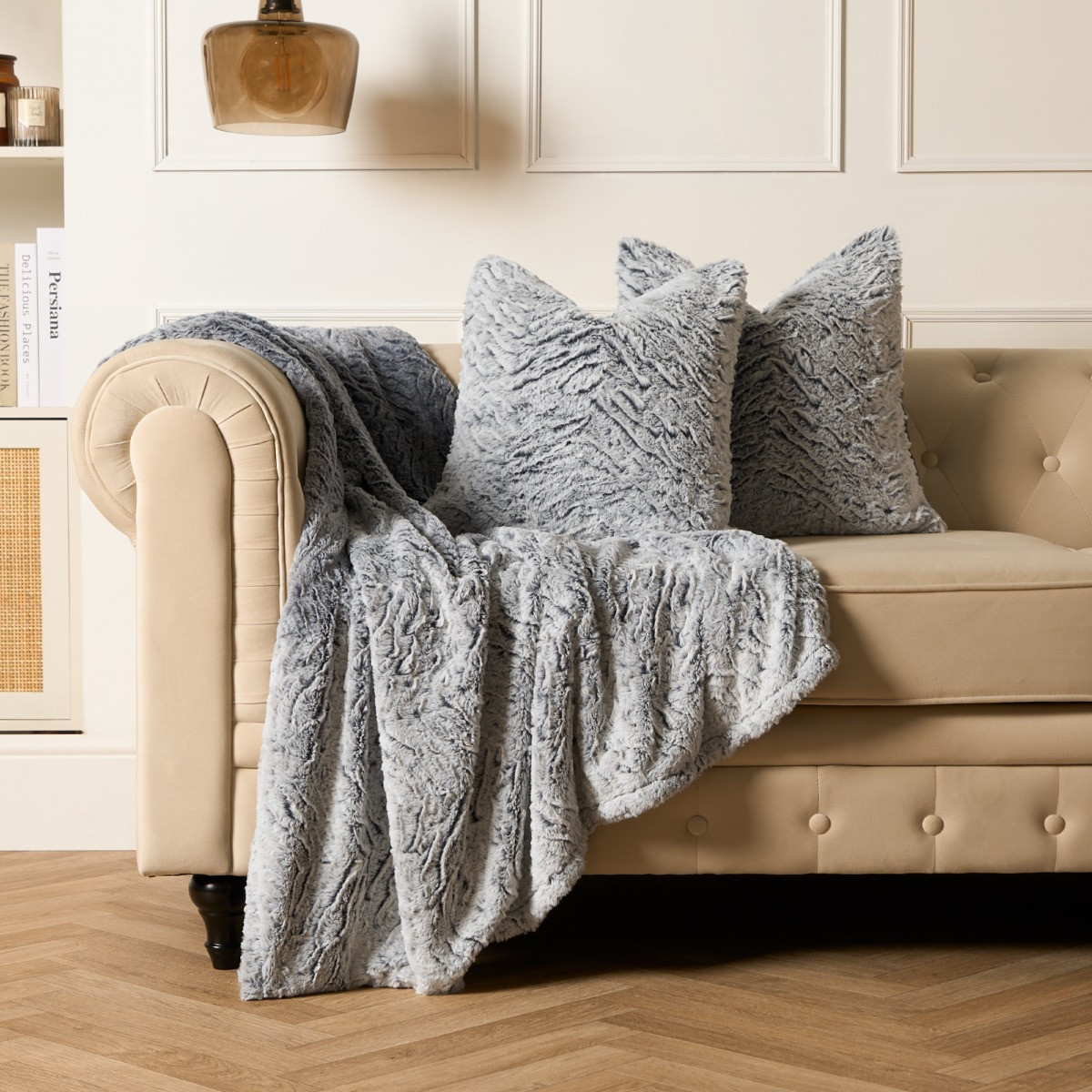 OHS 4 Pack Faux Fur Two Tone Cushion Covers with Cushion - Grey>