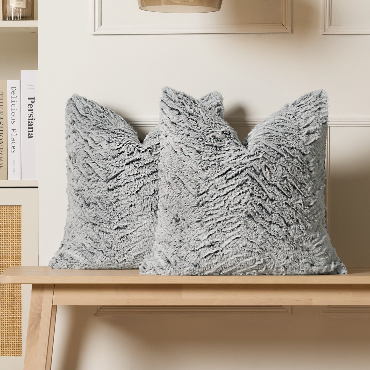 OHS 4 Pack Faux Fur Two Tone Cushion Covers with Cushion - Grey>