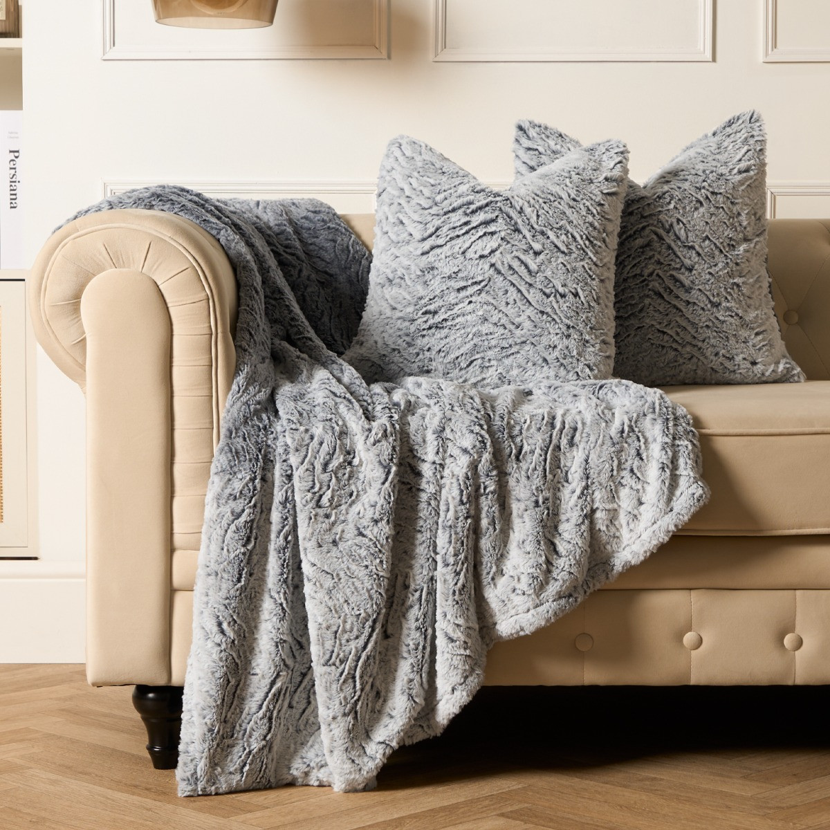 OHS 4 Pack Faux Fur Two Tone Cushion Covers with Cushion - Grey>