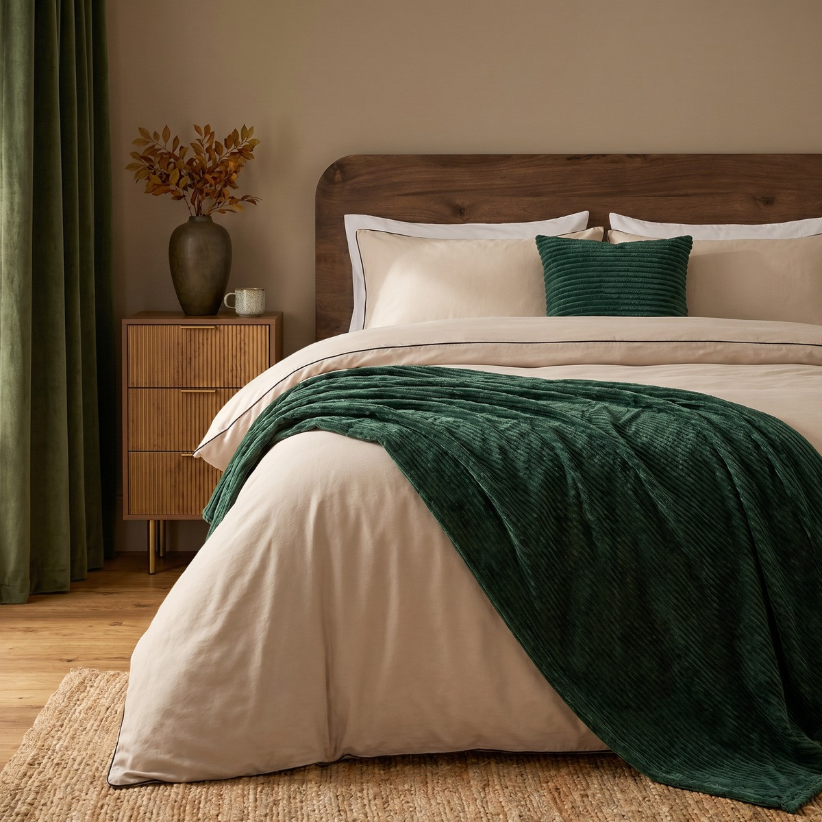 OHS Faux Fur Thick Ribbed Throw - Green >