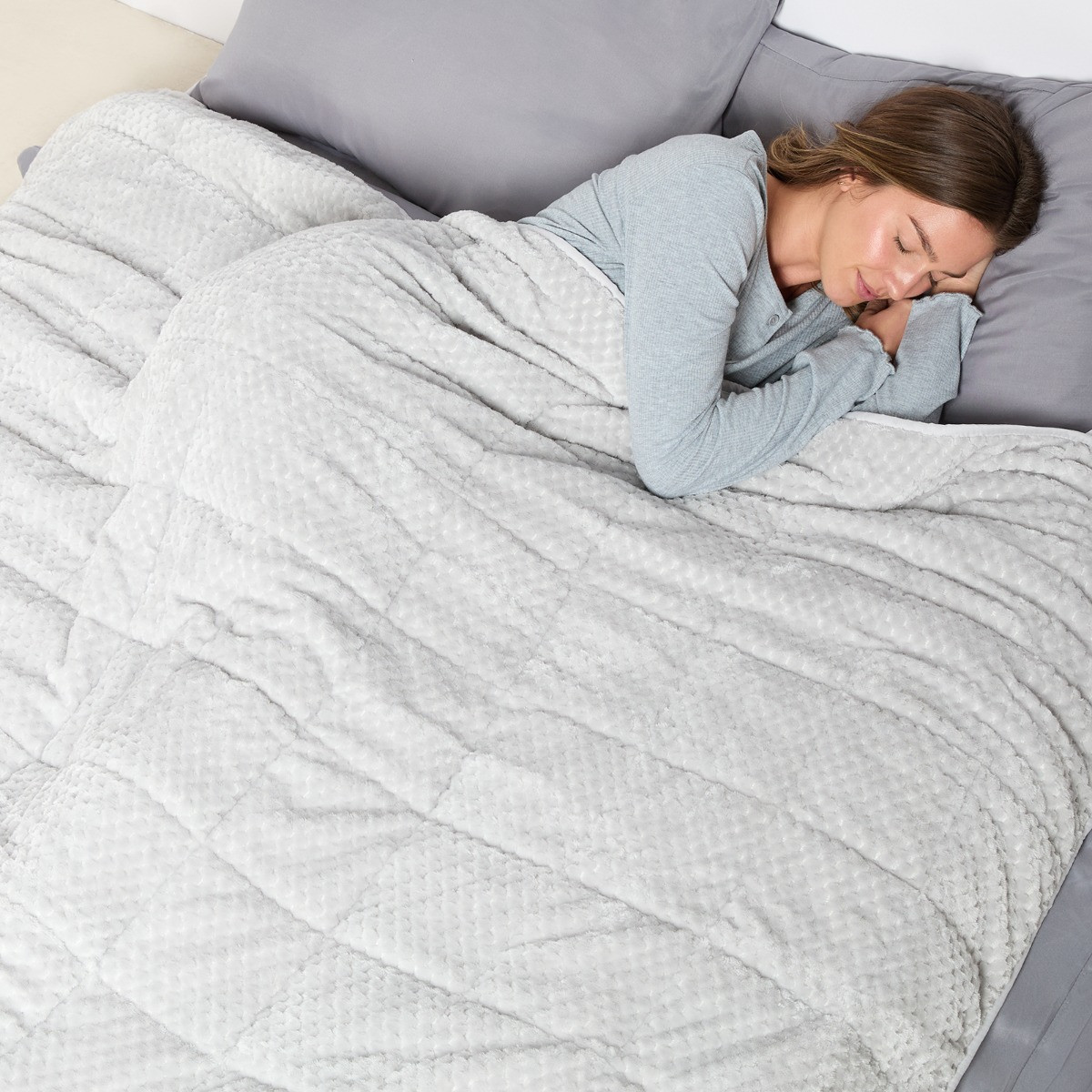 OHS Waffle Fleece Weighted Blanket, Silver - 8KG>