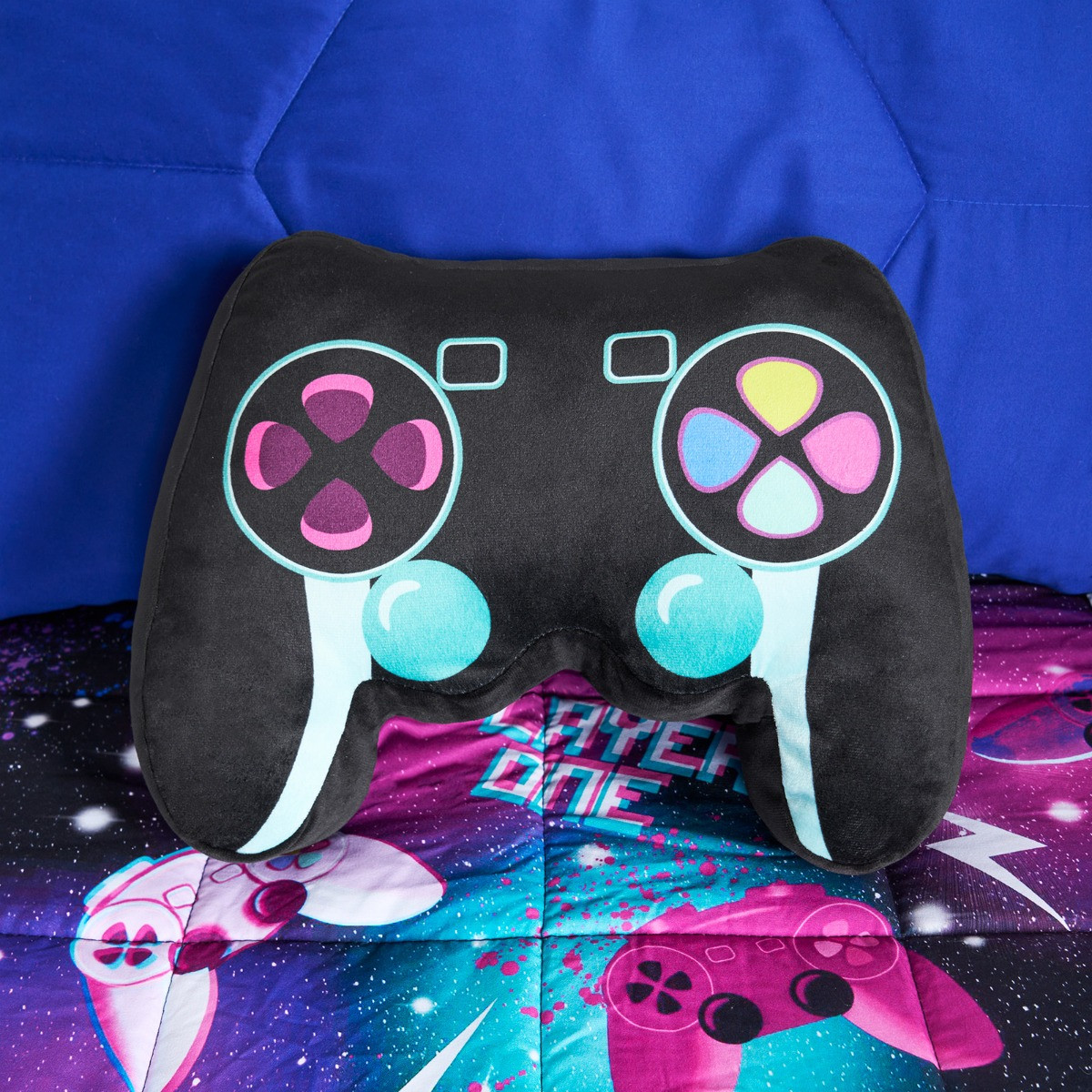 OHS Console Remote Shaped Gamer Cushion - Black>