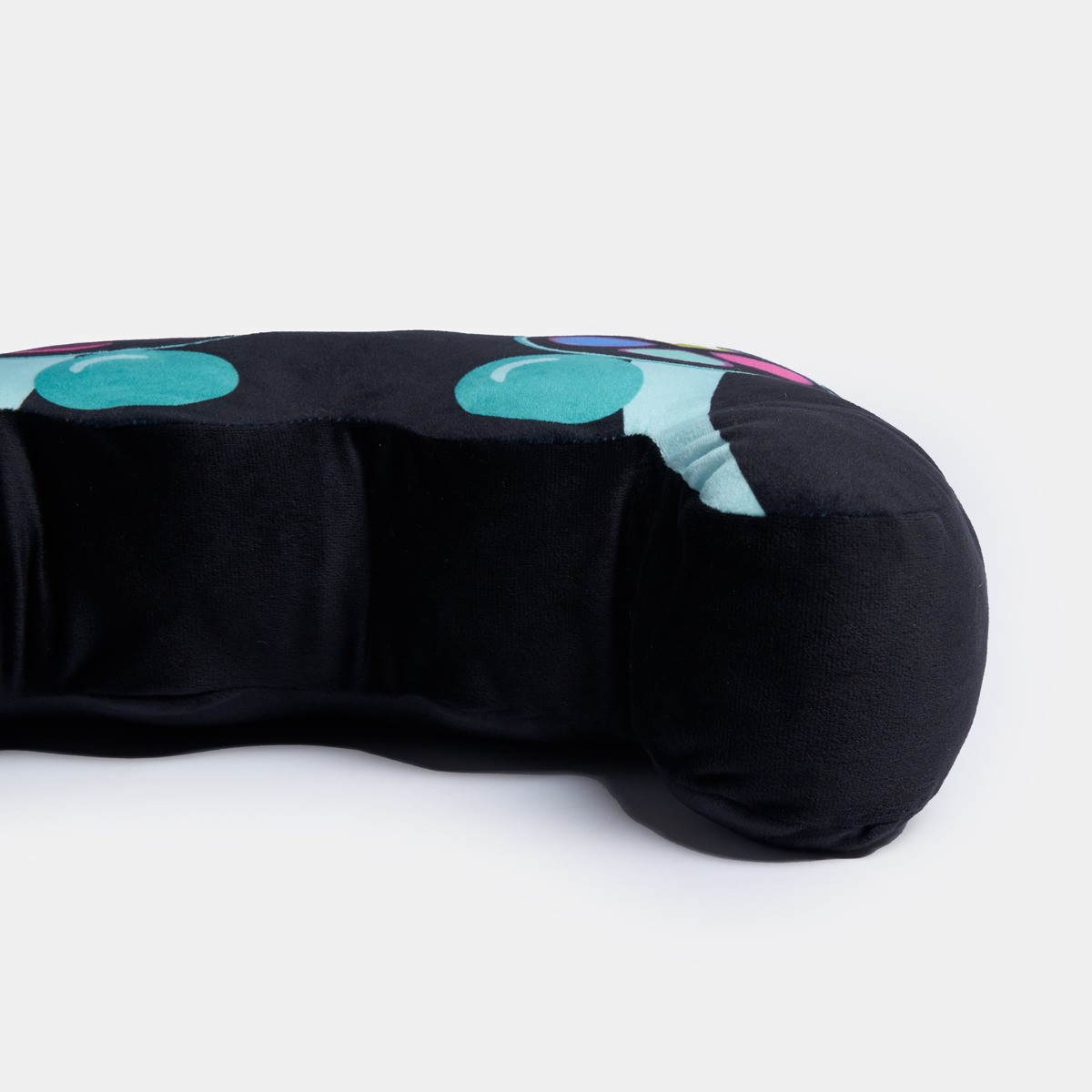 OHS Console Remote Shaped Gamer Cushion - Black>