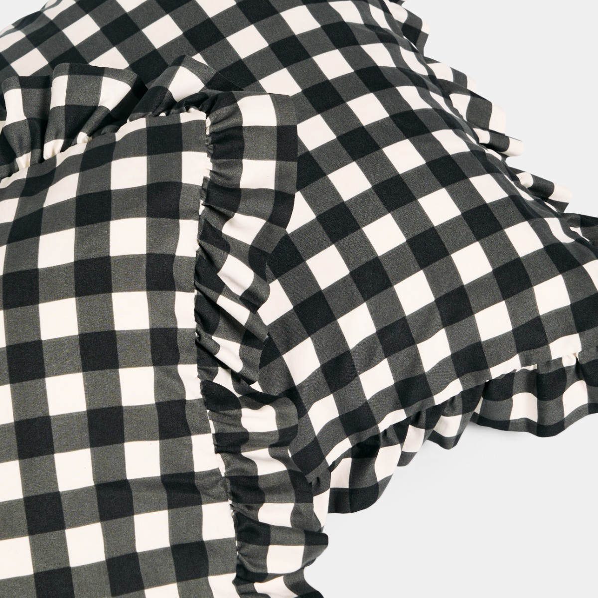 OHS 4 Pack Gingham Check Frill Cushion Covers - Monochrome>