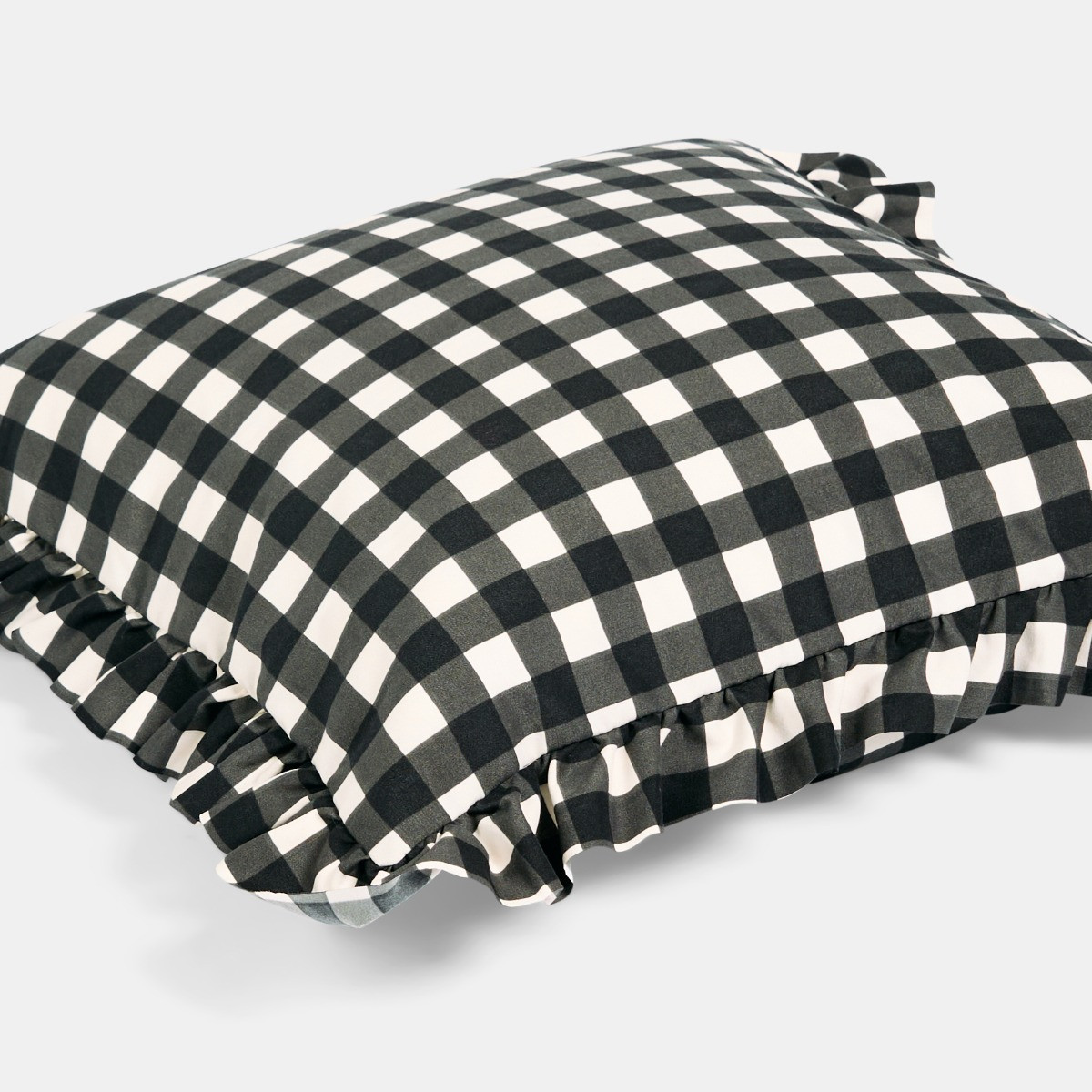 OHS 4 Pack Gingham Check Frill Cushion Covers with Cushion - Monochrome>