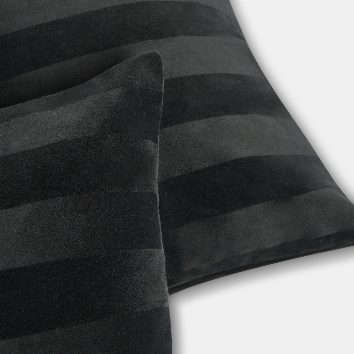 OHS 4 Pack Stripe Velvet Cushion Covers - Black>