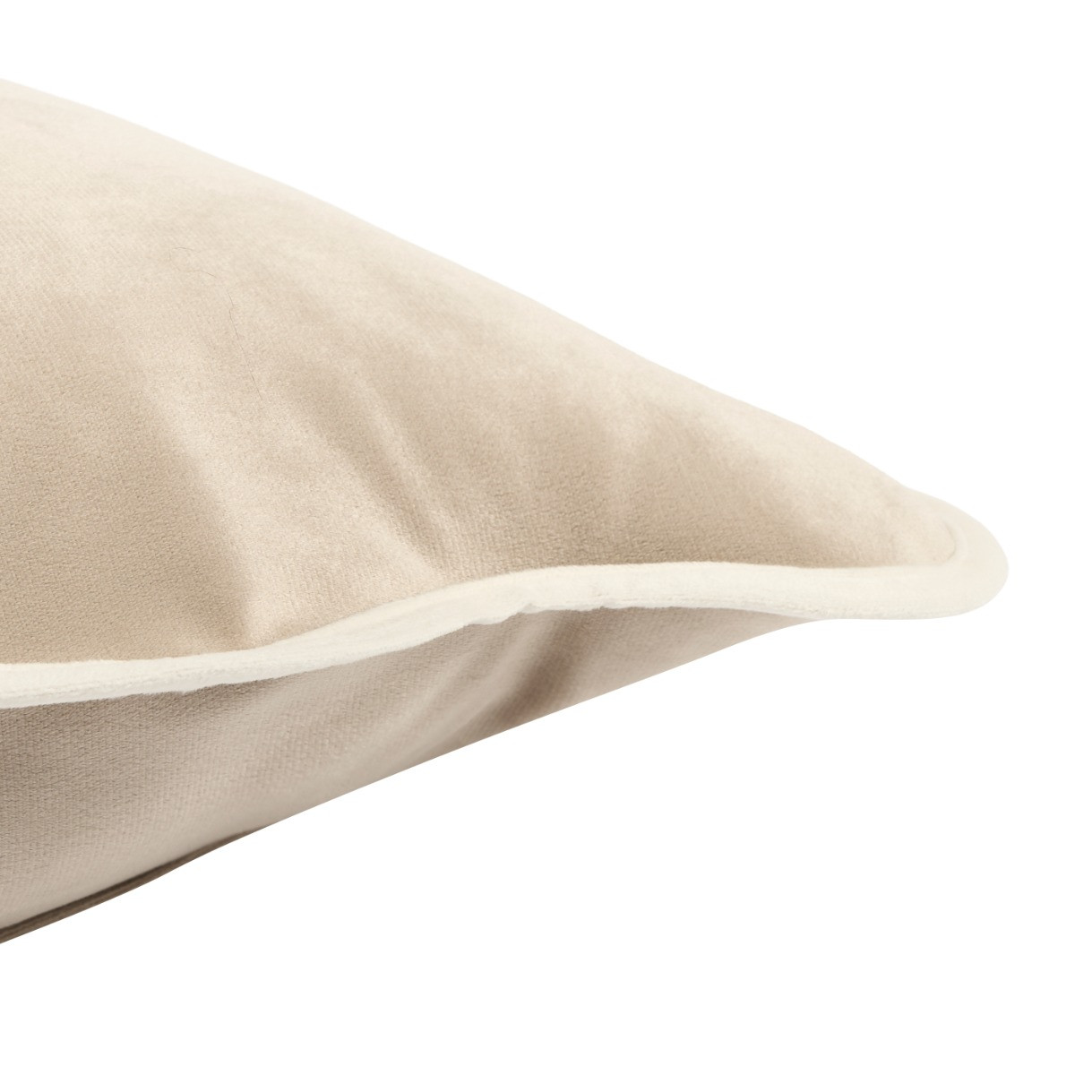OHS 4 Pack Matte Velvet Scallop Edge Cushion Covers - Natural/Cream>