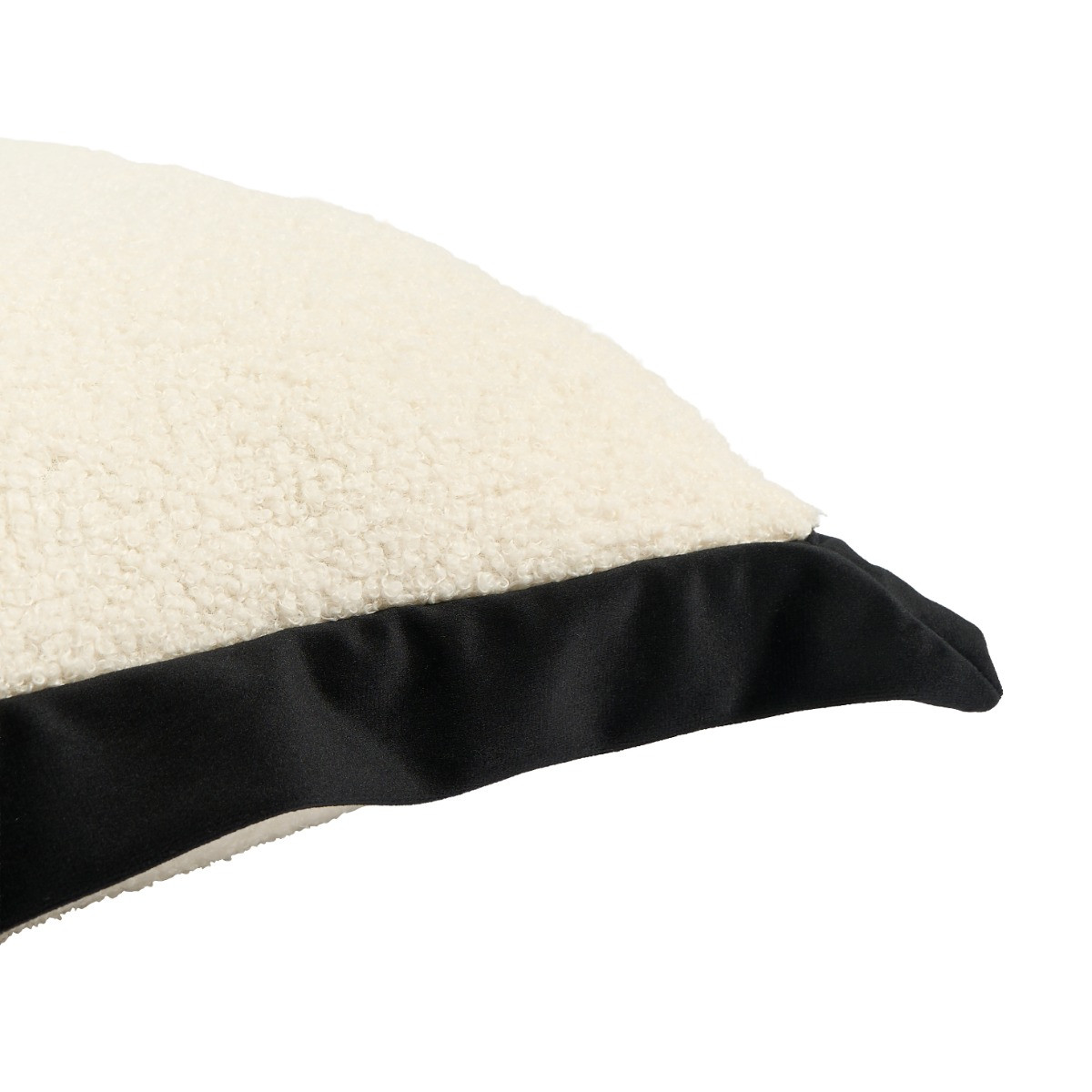 OHS Oxford Boucle Cushion Cover - White/Black>