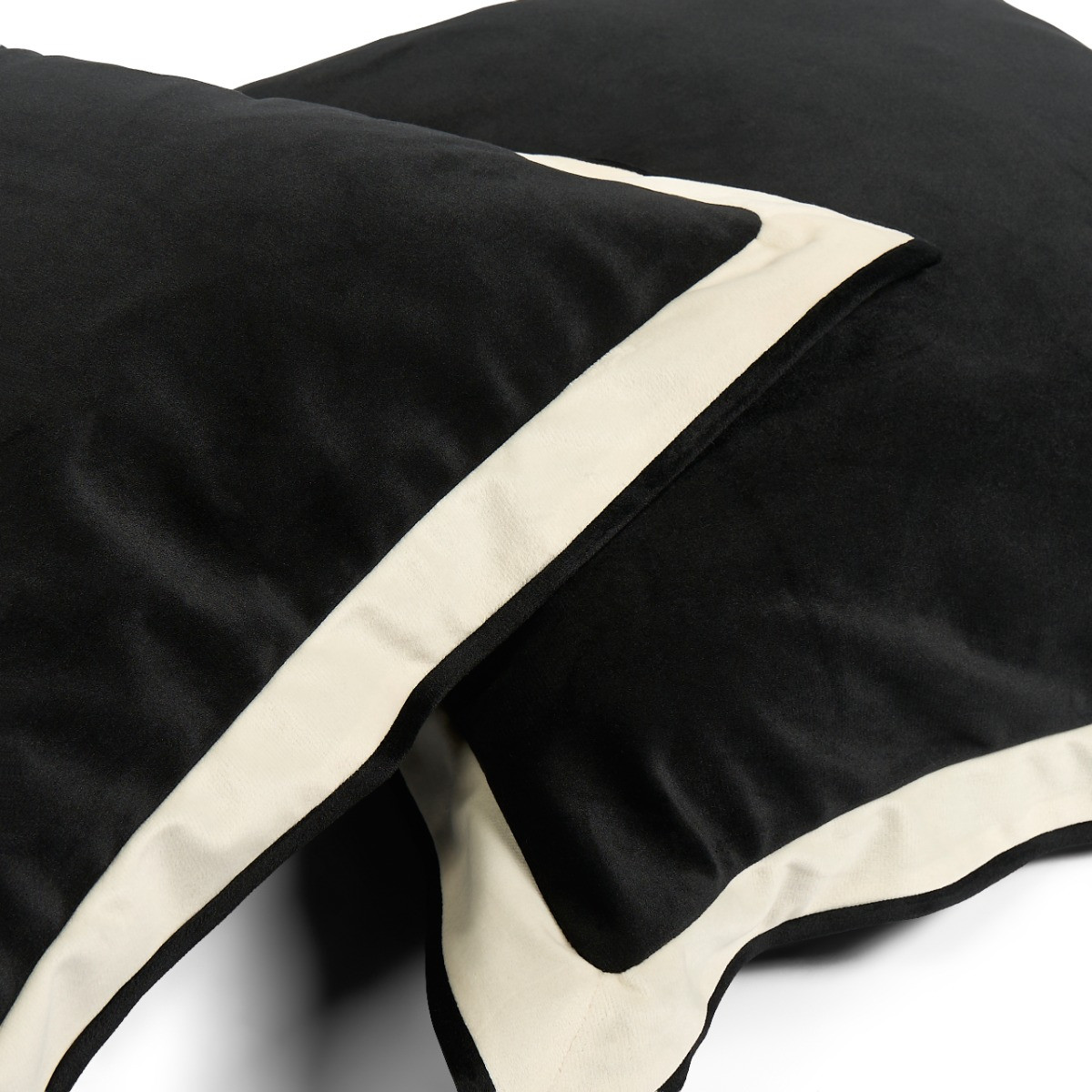 OHS 2 Pack Oxford Edge Cushion Cover, Black/ White - 45 x 45cm>