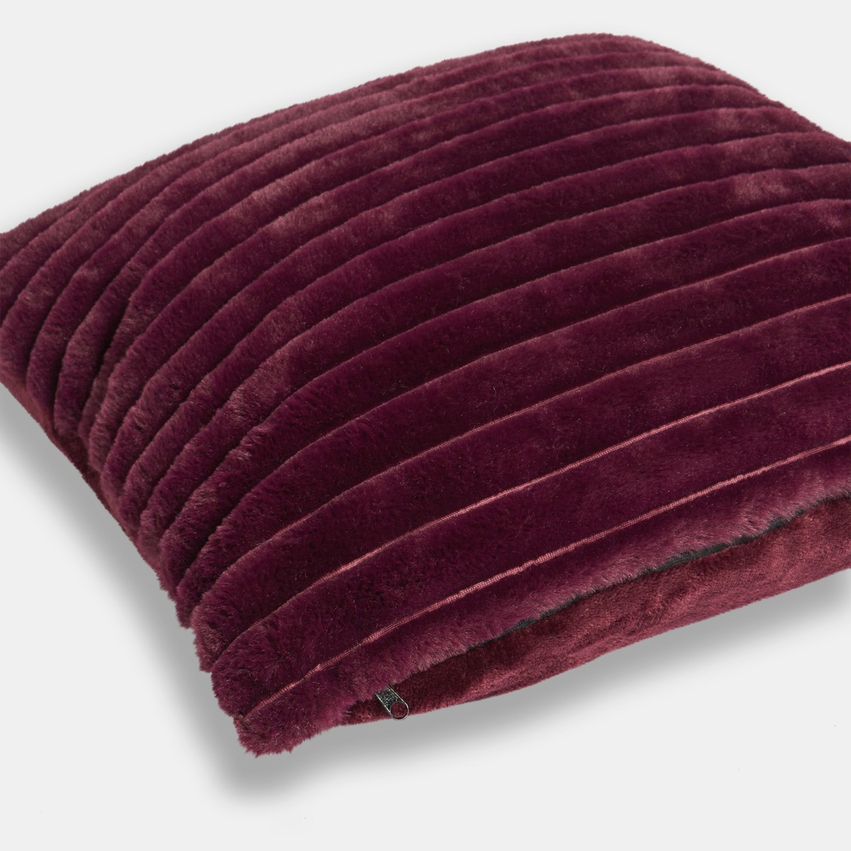 OHS Faux Fur Thick Ribbed Cushion Covers - Burgundy>