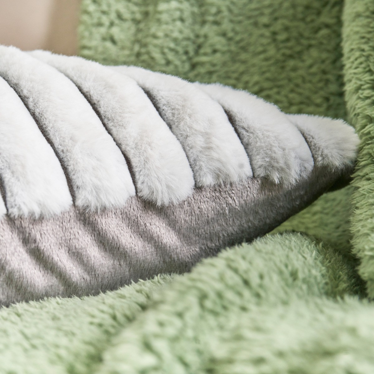 OHS Two Tone Ribbed Cushion Covers - Grey/White>