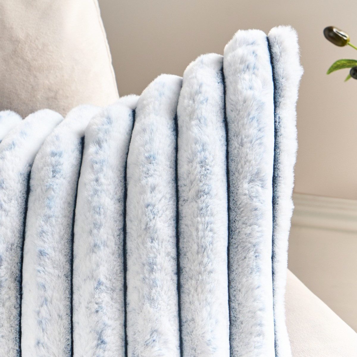 OHS Two Tone Ribbed Cushion Covers, Navy/White - 45 x 45cm>