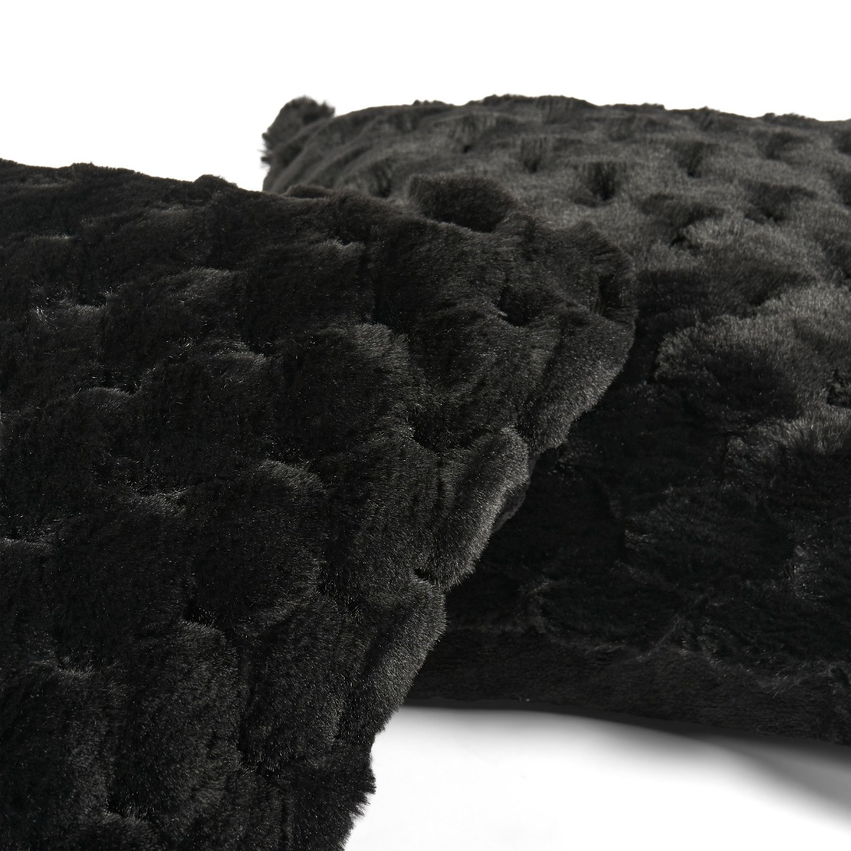OHS Jumbo Waffle Fur Cushion Cover - Black>
