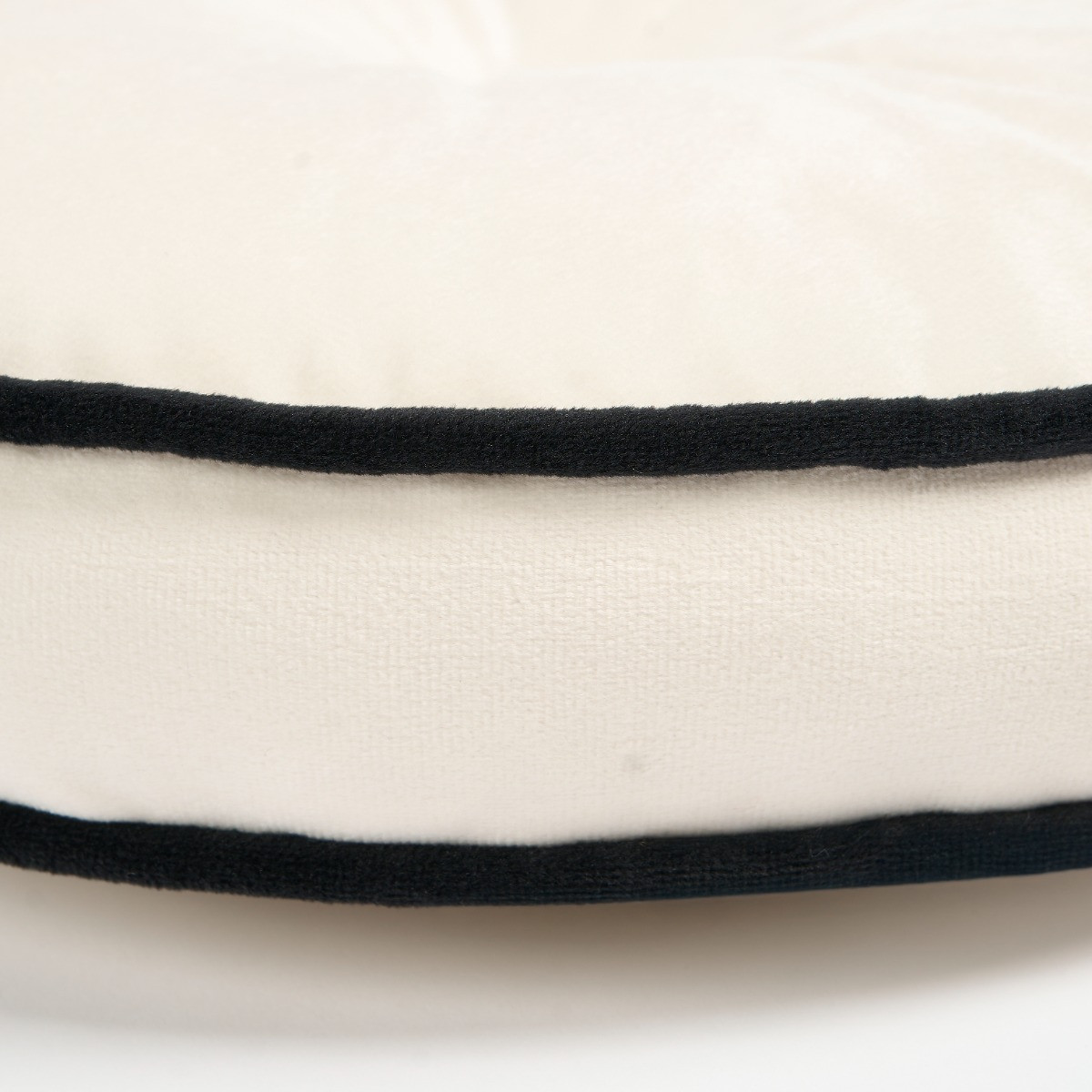 OHS Velvet Round Shaped Cushion - Cream/Black>