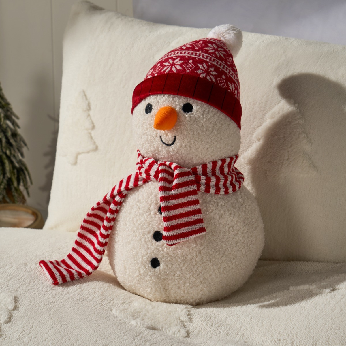 OHS Snowy the Snowman Cushion - White>