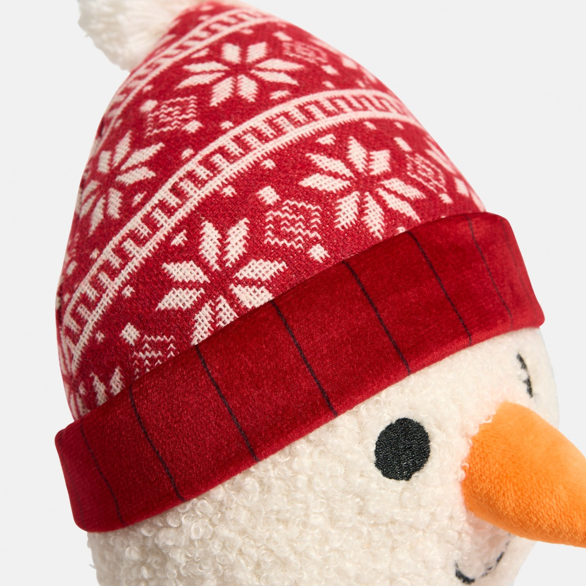 OHS Snowy the Snowman Cushion - White>