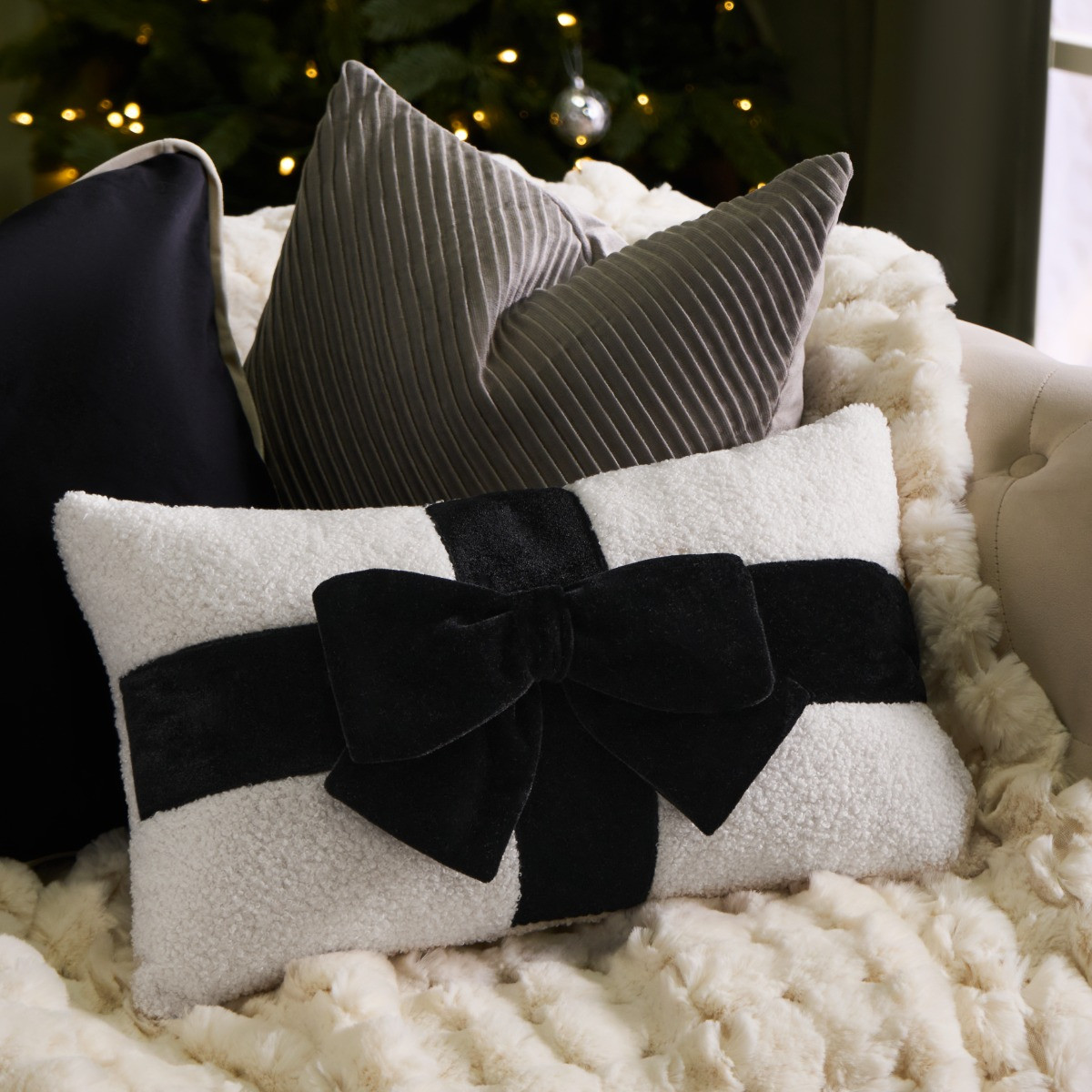OHS Bow Wrapped Cushion - Monochrome>