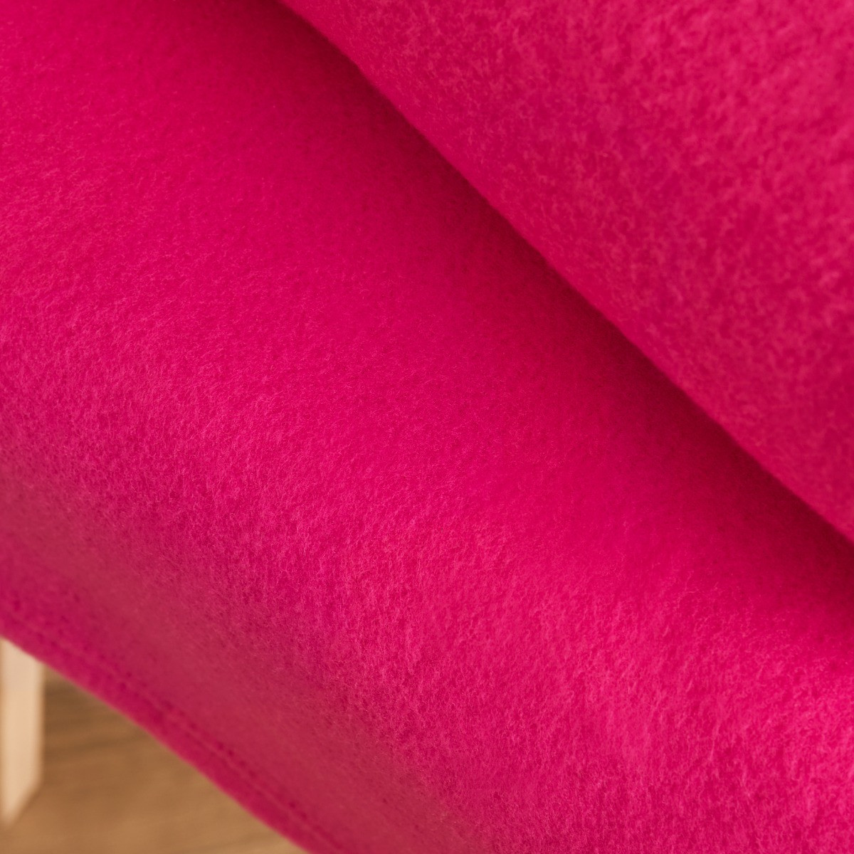OHS Plain Fleece Throw, Hot Pink - 125 x 150cm>