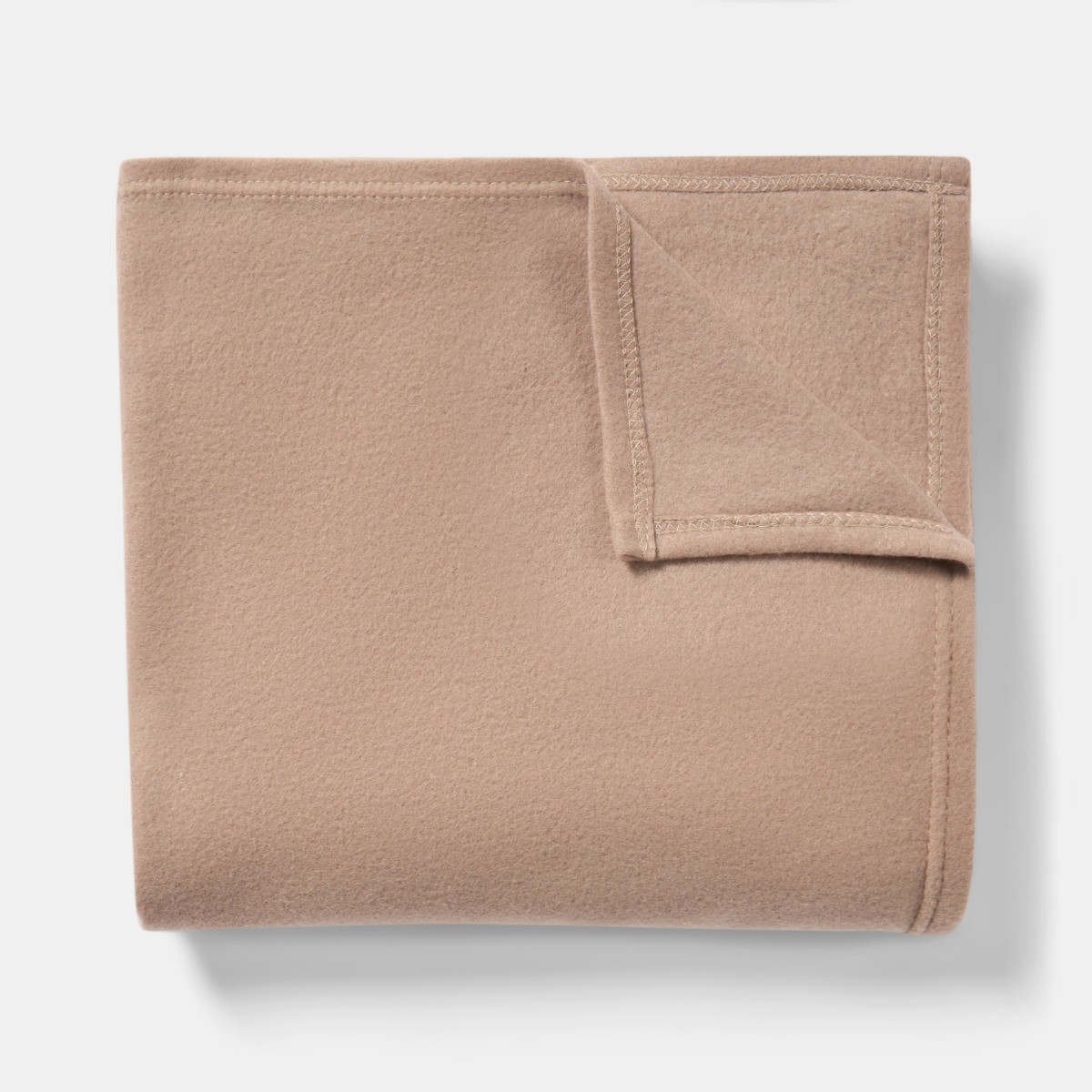 OHS Plain Fleece Throw - Mocha>