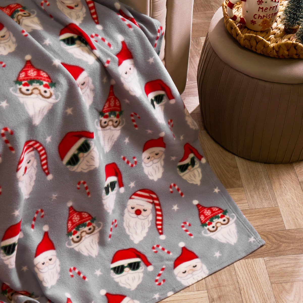 OHS Fun Santa Fleece Throw - Grey>