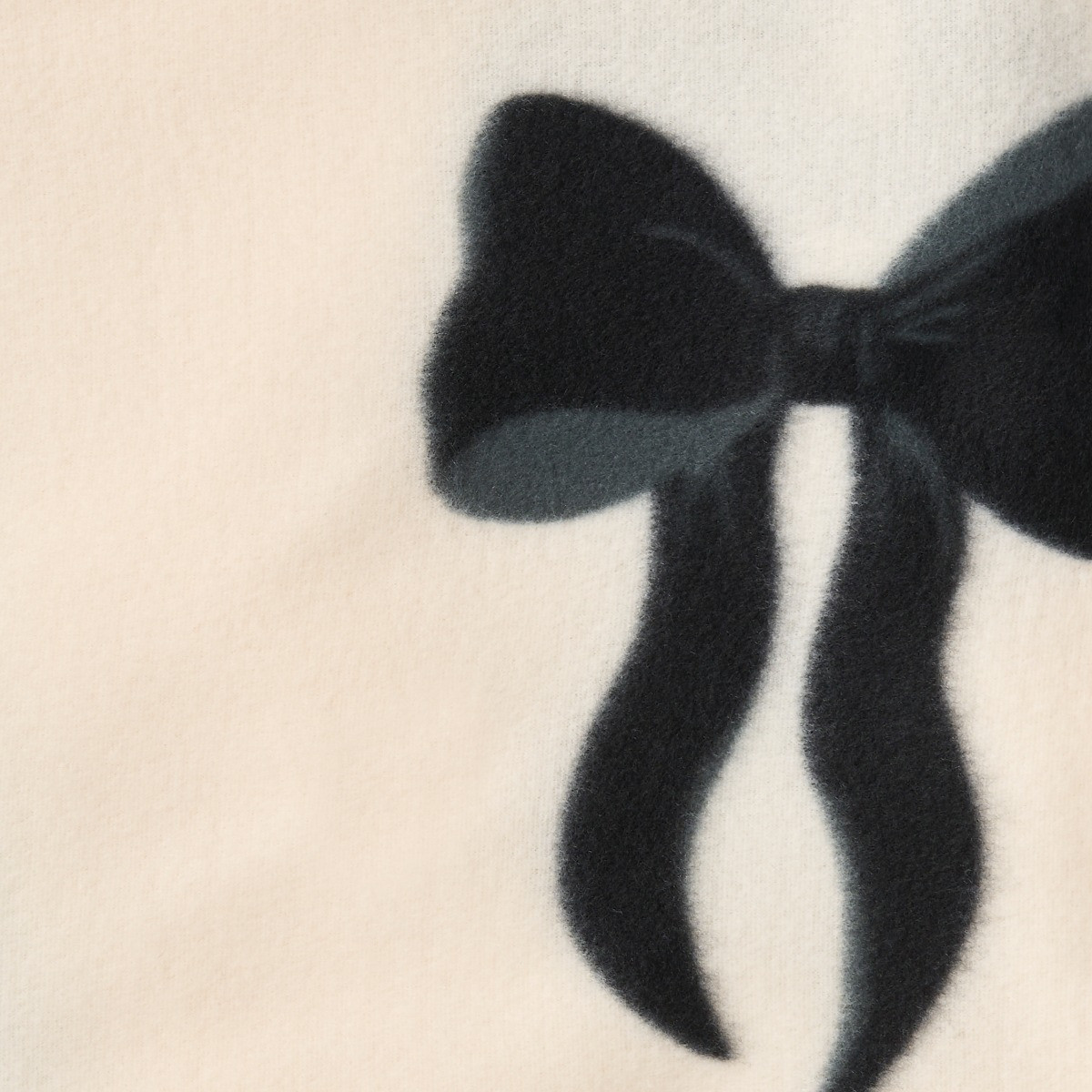 OHS Bow Print Fleece Throw - Monochrome>