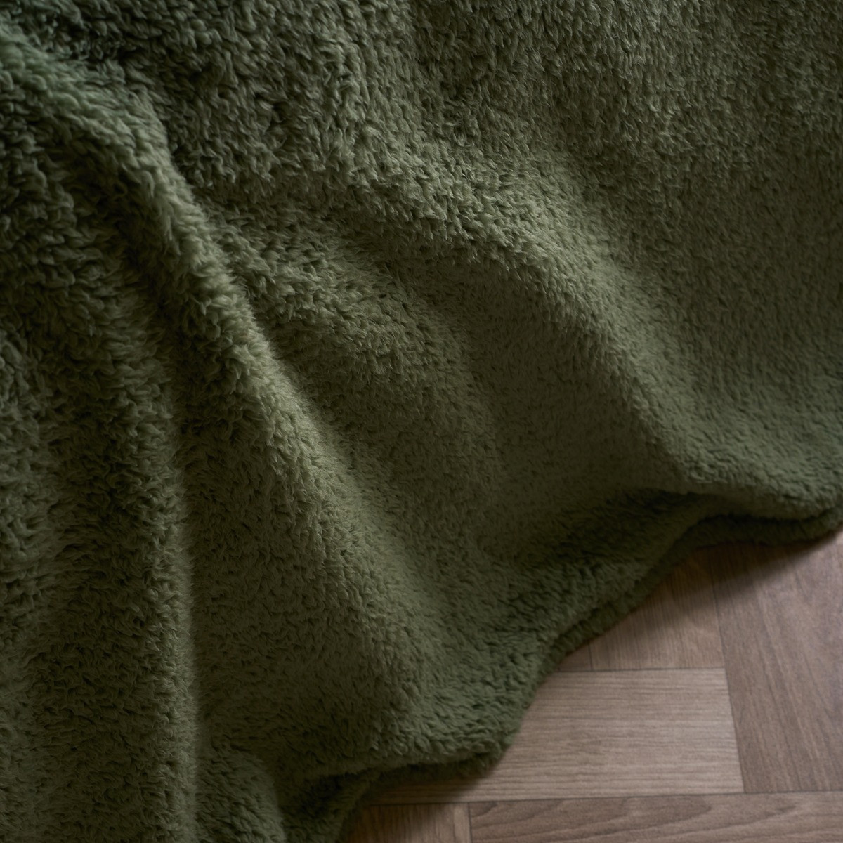 OHS Teddy Fleece Throw - Evergreen>