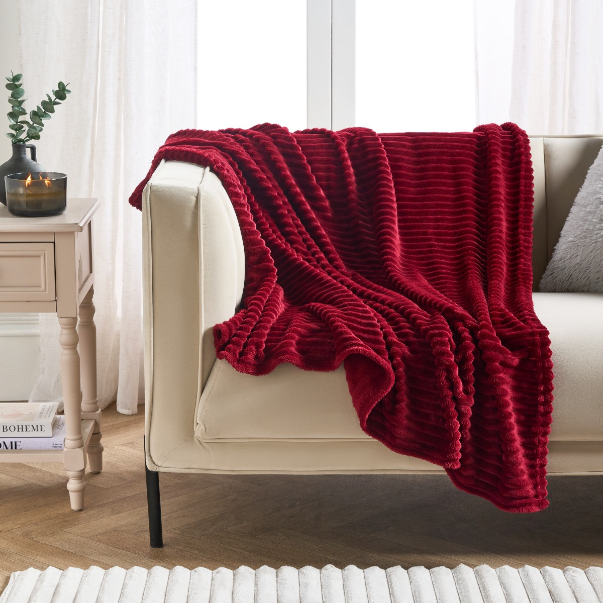OHS Ribbed Fleece Throw - Red>