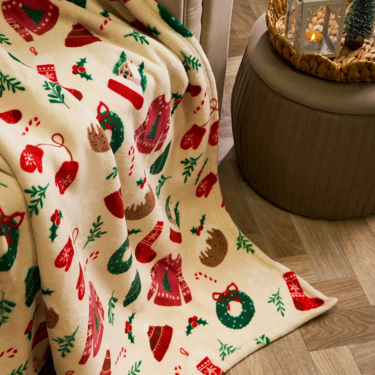 OHS Novelty Christmas Throw - Natural>