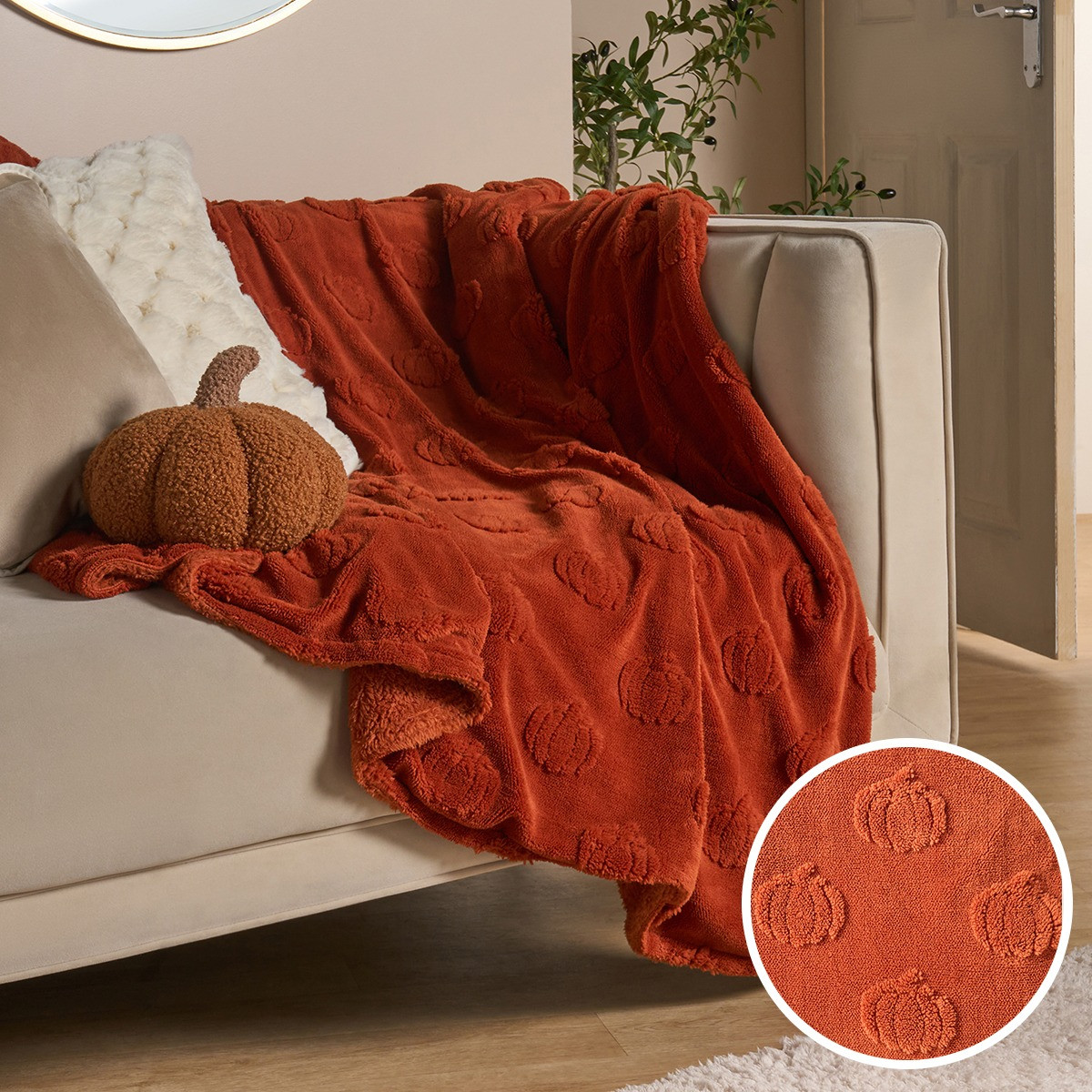 OHS Tufted Pumpkin Fleece Throw - Rust>