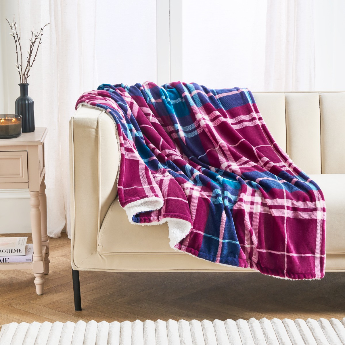 OHS Winsford Flannel Check Fleece Throw - Burgundy>