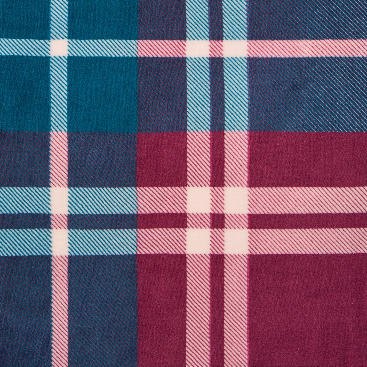 OHS Winsford Flannel Check Fleece Throw - Burgundy>