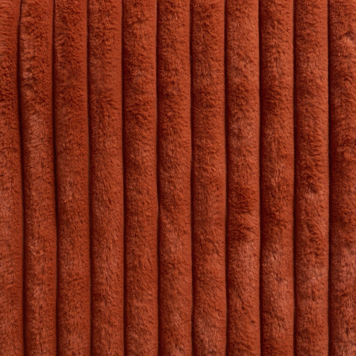 OHS Faux Fur Thick Ribbed Throw - Rust>
