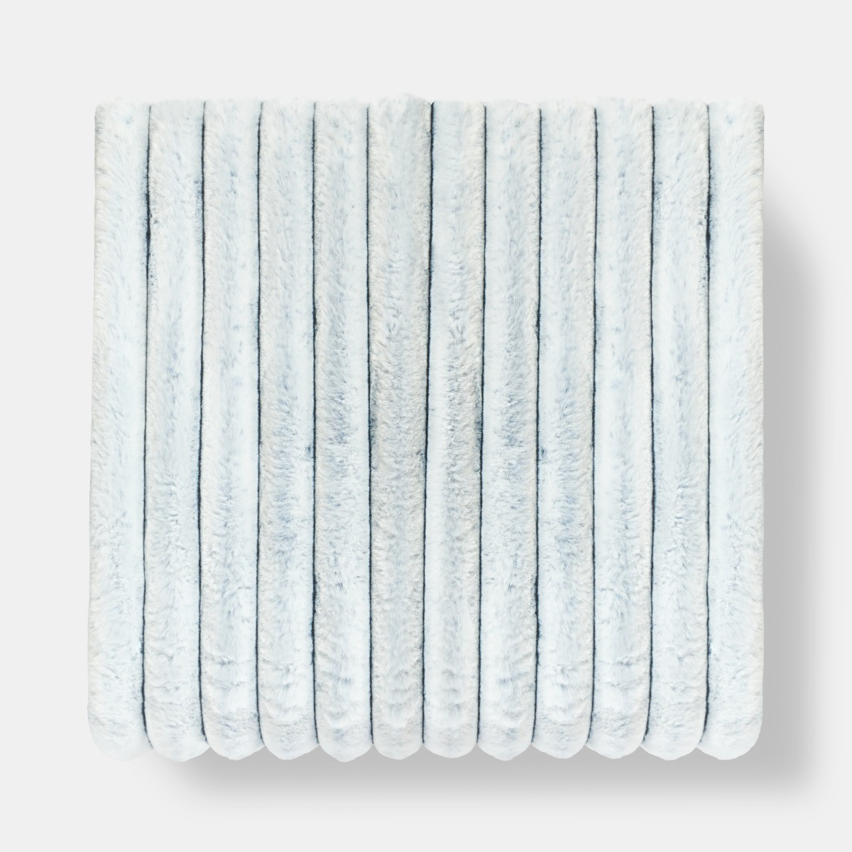 OHS Two Tone Faux Fur Thick Ribbed Throw - Navy/White>