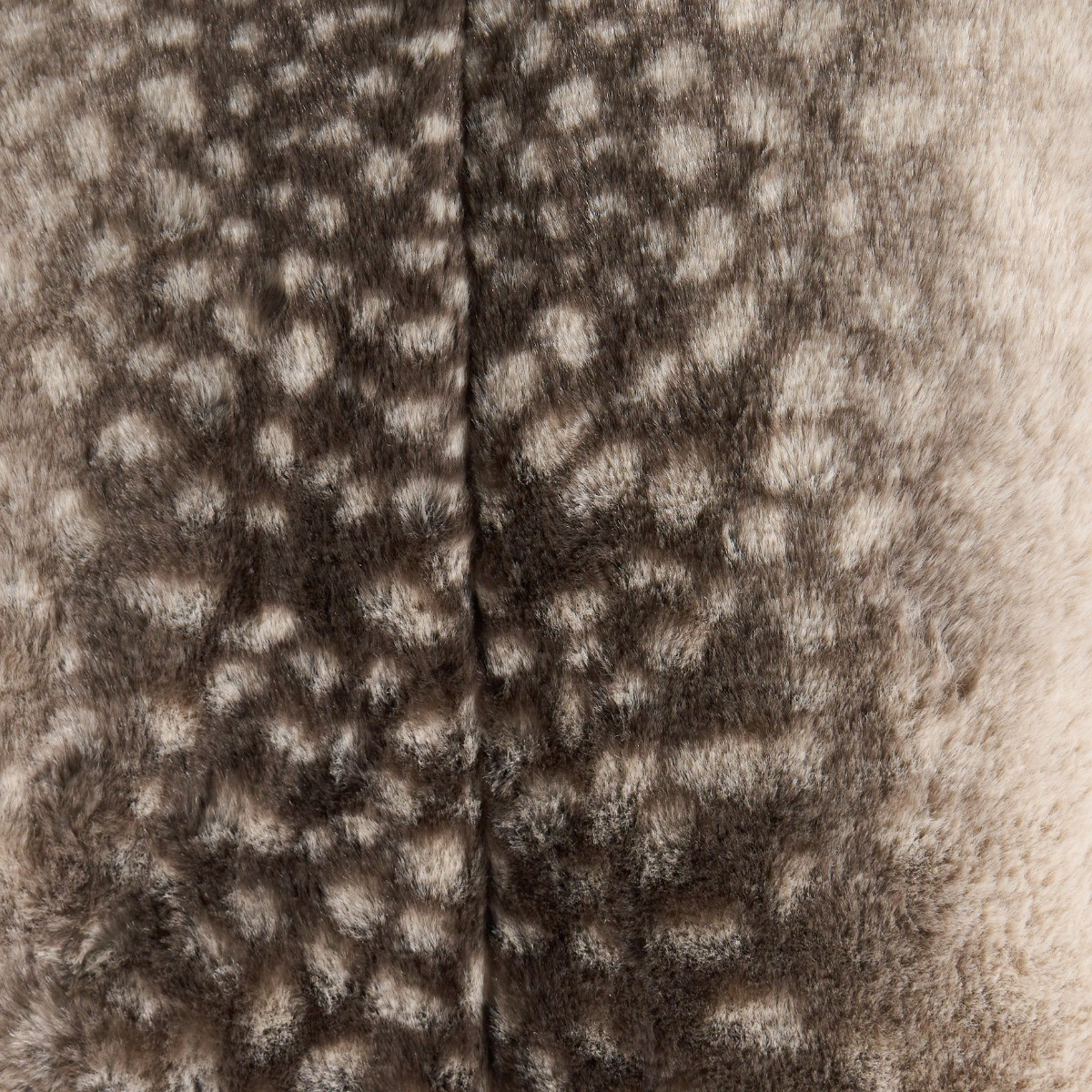 OHS Stripe Fawn Faux Fur Throw - Mink/White>