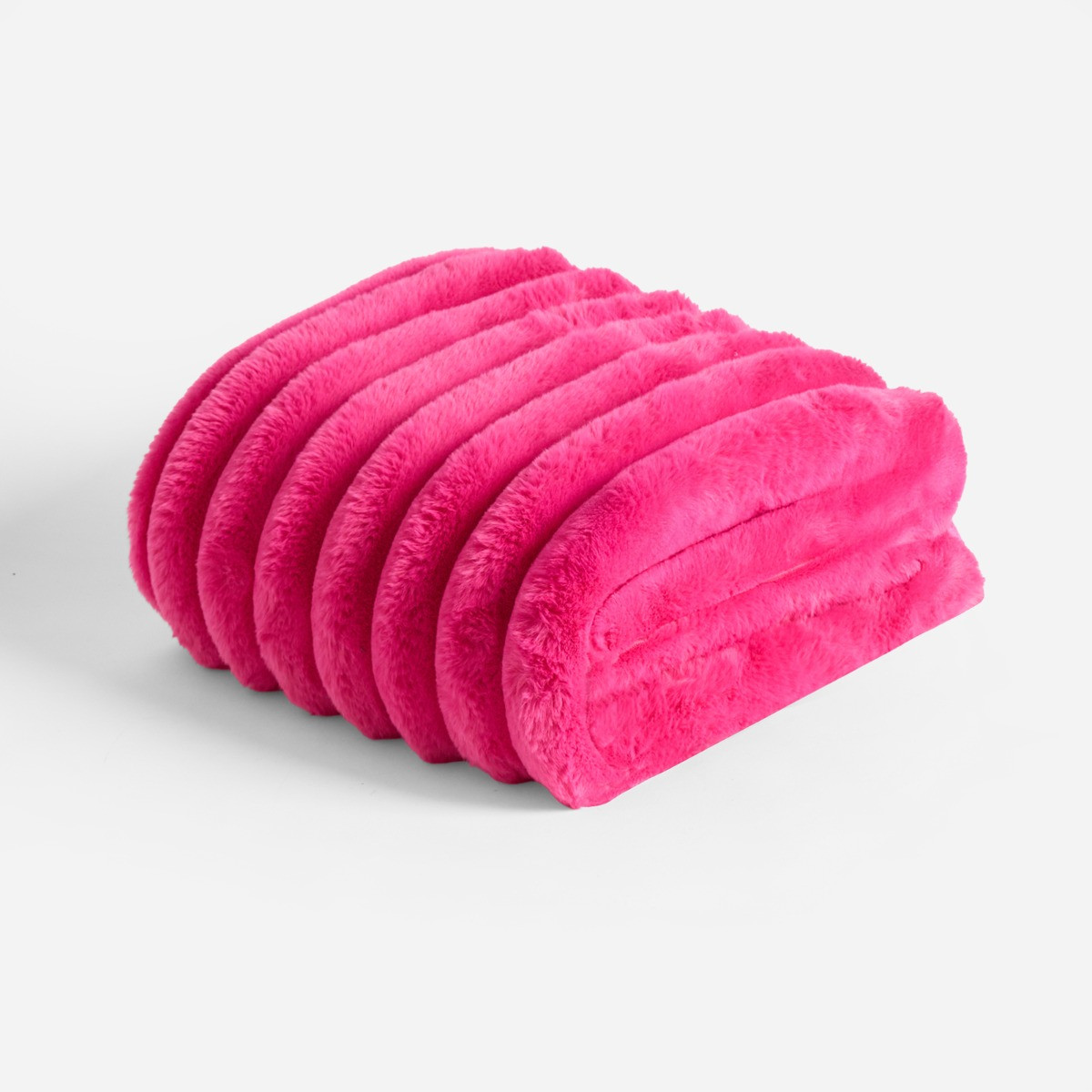 OHS Jumbo Faux Fur Ribbed Throw - Hot Pink>