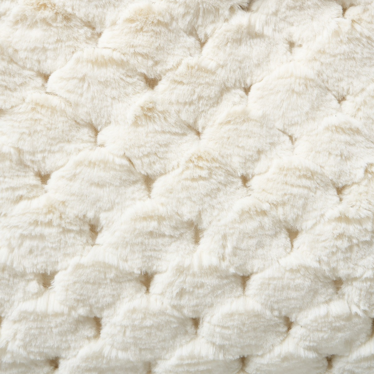 OHS Jumbo Waffle Fur Throw - White>
