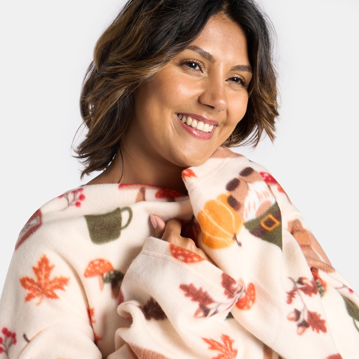 OHS Autumn Gonk Print Fleece Wearable Blanket - Natural>