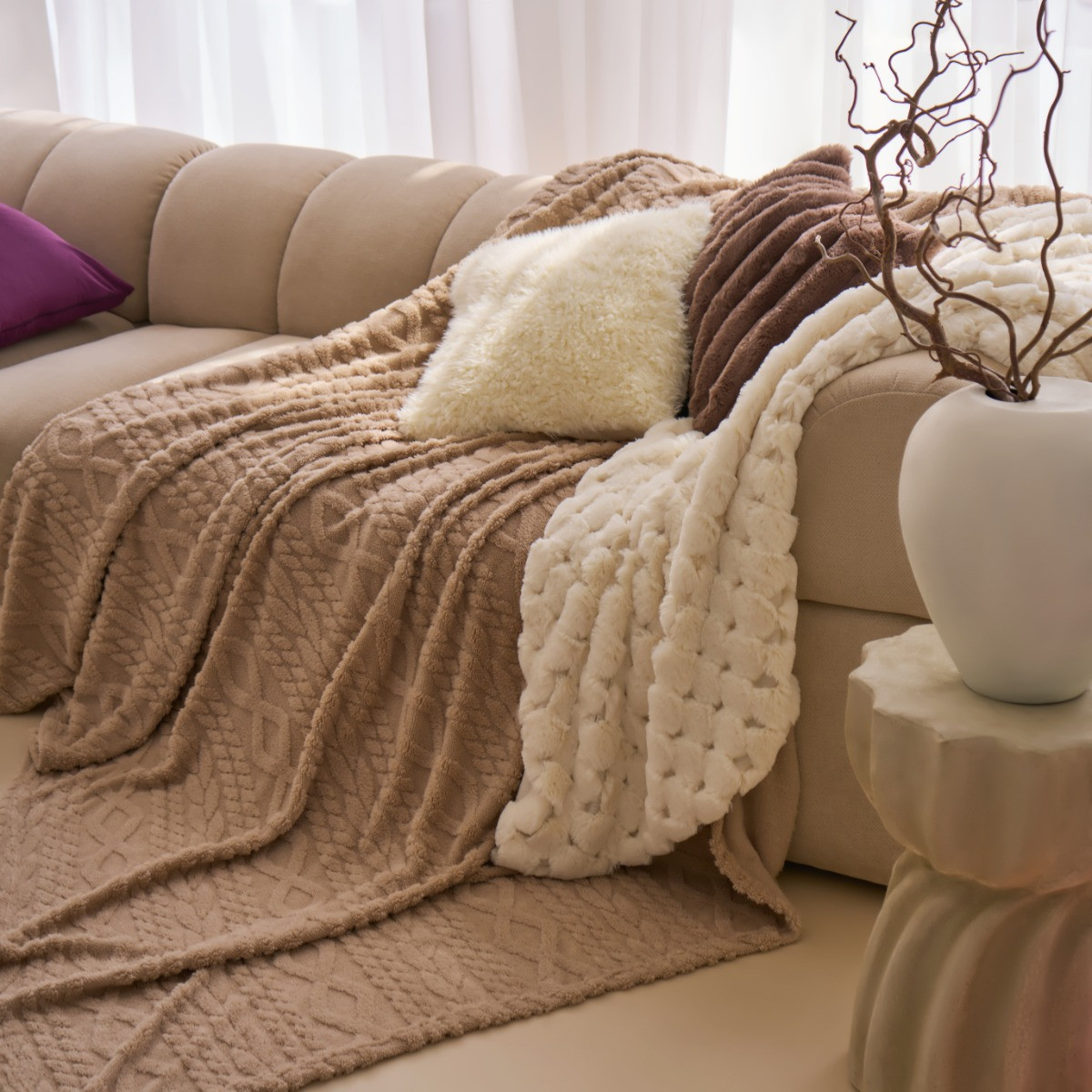 OHS Cable Knit Family Throw - Natural>