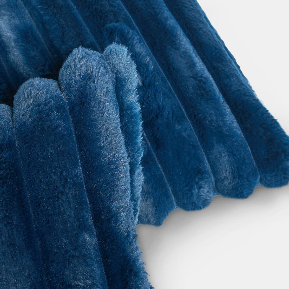 OHS Jumbo Faux Fur Rib Cushion Covers - Navy>