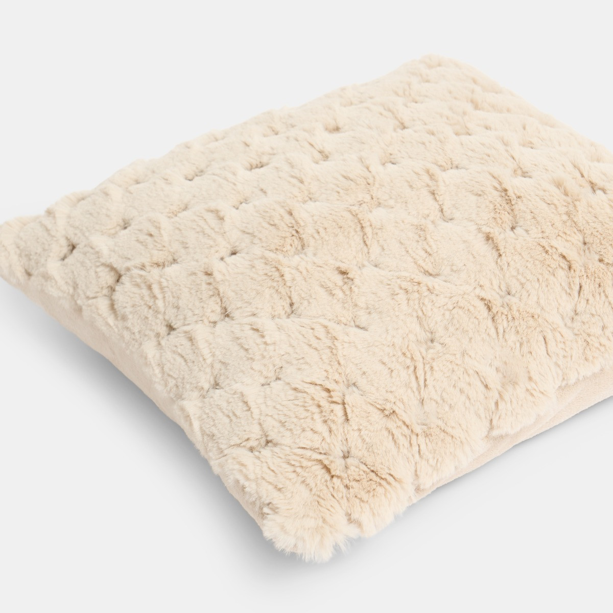OHS Jumbo Waffle Fur Cushion Covers - Natural>