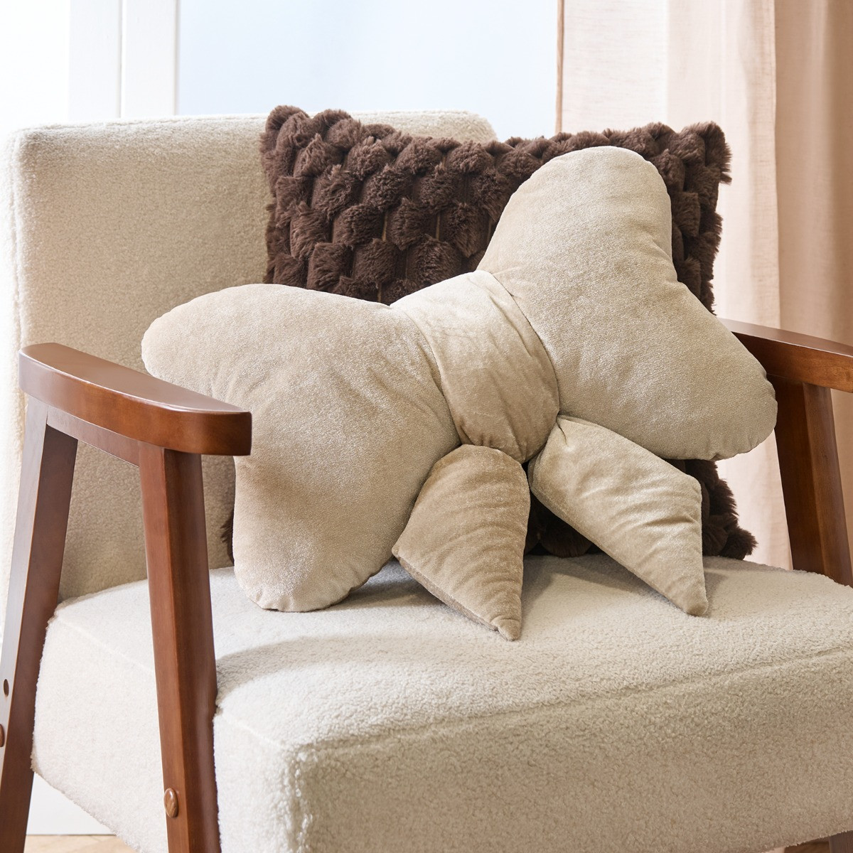 OHS Velvet Bow Shaped Cushion - Natural>