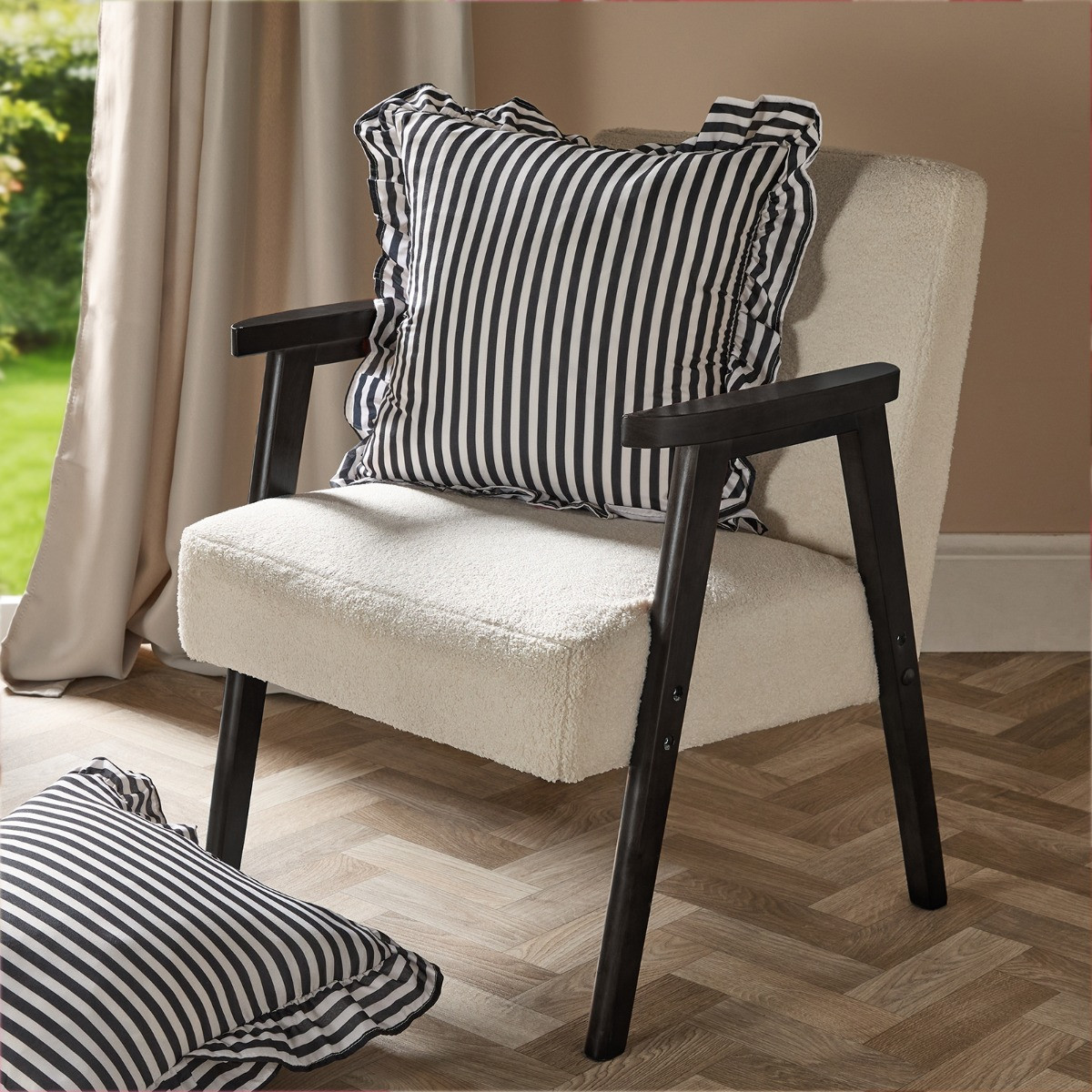 OHS 4 Pack Striped Print Frill Cushion Covers - Monochrome>