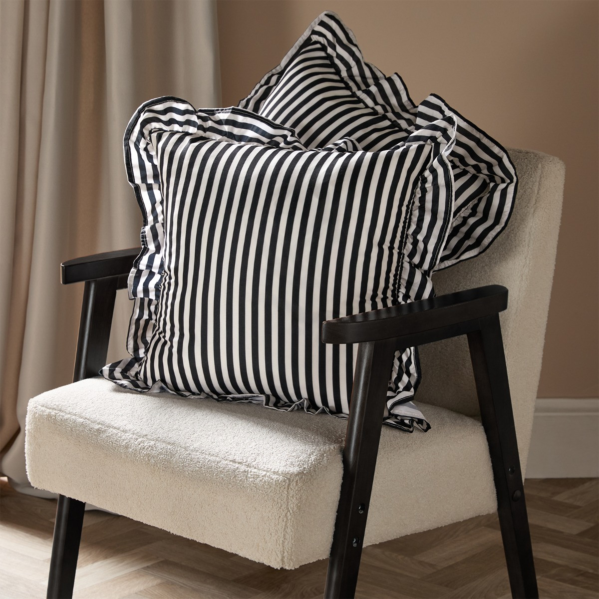 OHS 4 Pack Striped Print Frill Cushion Covers - Monochrome>