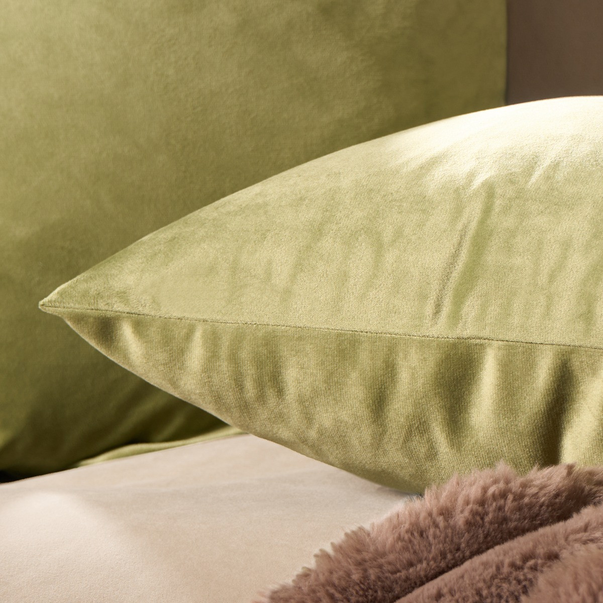 OHS 4 Pack Matte Velvet Cushion Covers - Olive>