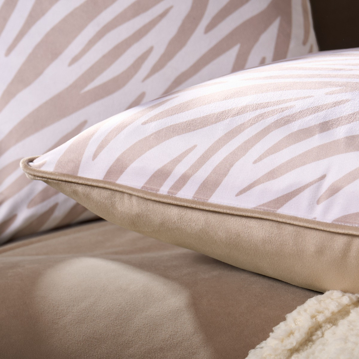 OHS 4 Pack Zebra Print Cushion Covers - Natural>
