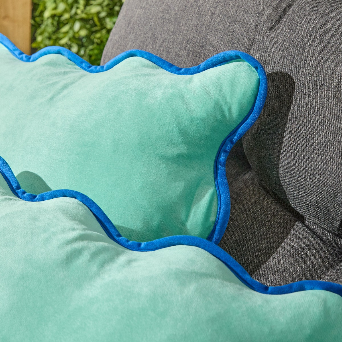 OHS Matte Velvet Scallop Edge Cushion Covers - Teal/Blue>