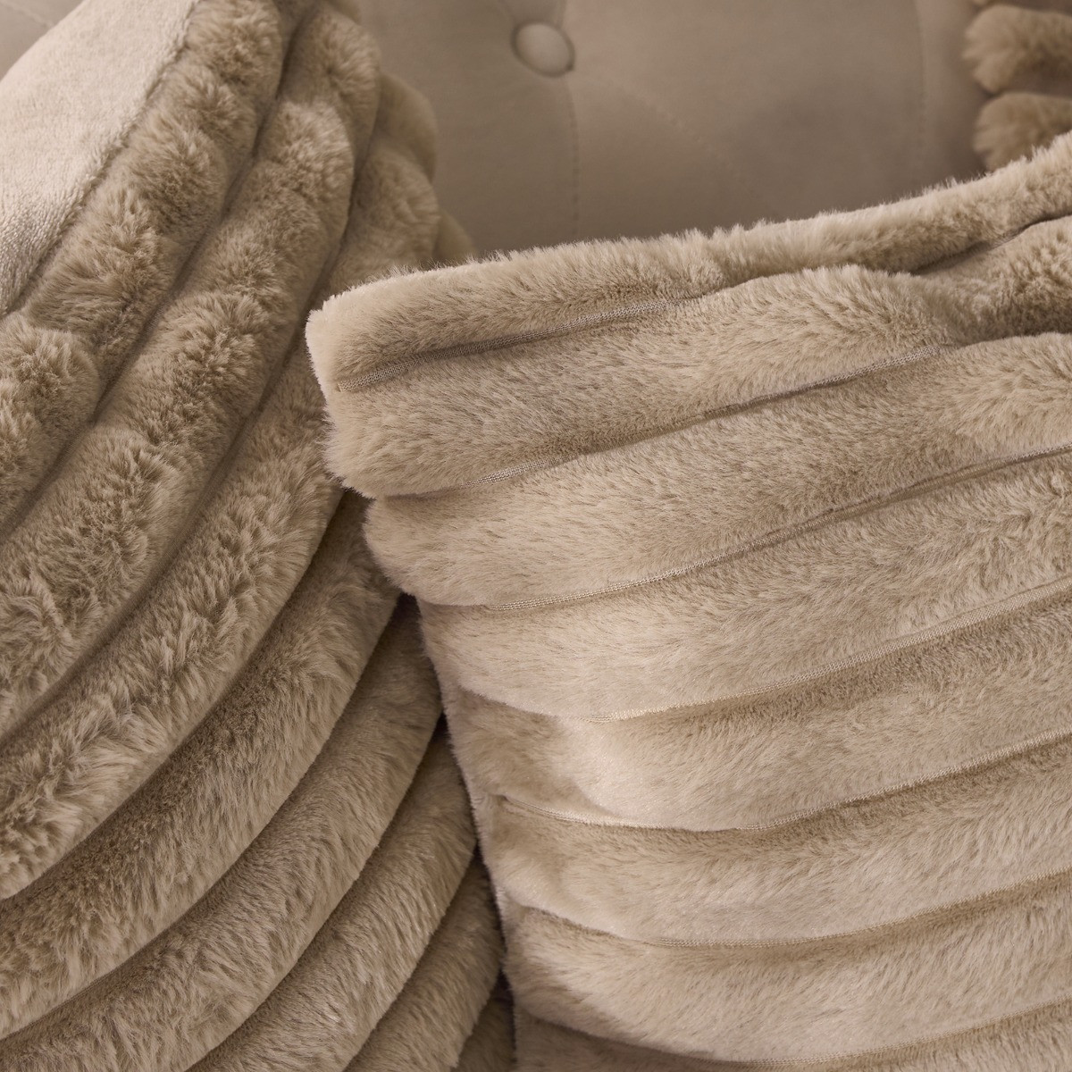 OHS 4 Pack Faux Fur Thick Ribbed Cushion Covers with Cushion - Mink>
